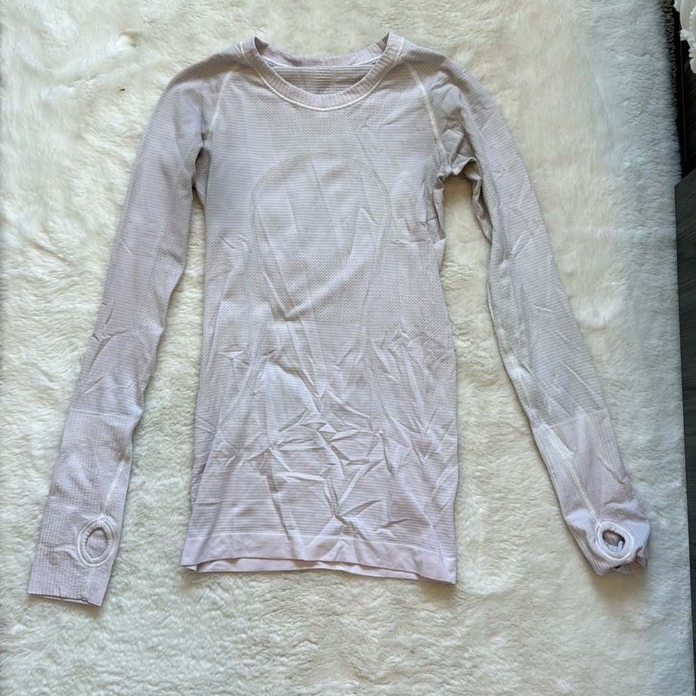 Lululemon swiftly tech long sleeve